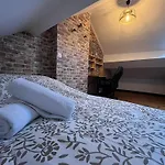 Le Charme Citadin 55 M² Avec Exterieur فالنسيان