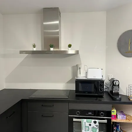 بيت للعطل Le Charme Citadin 55 M² Avec Exterieur *