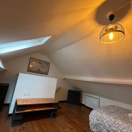 Le Charme Citadin 55 M² Avec Exterieur Semesterbostad