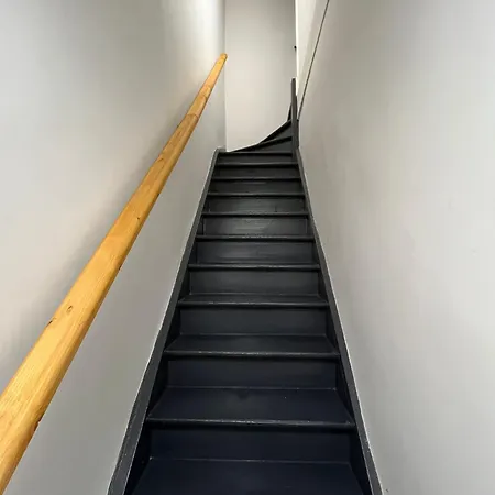 Le Charme Citadin 55 M² Avec Exterieur Semesterbostad