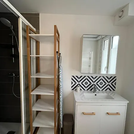 Le Charme Citadin 55 M² Avec Exterieur بيت للعطل فالنسيان